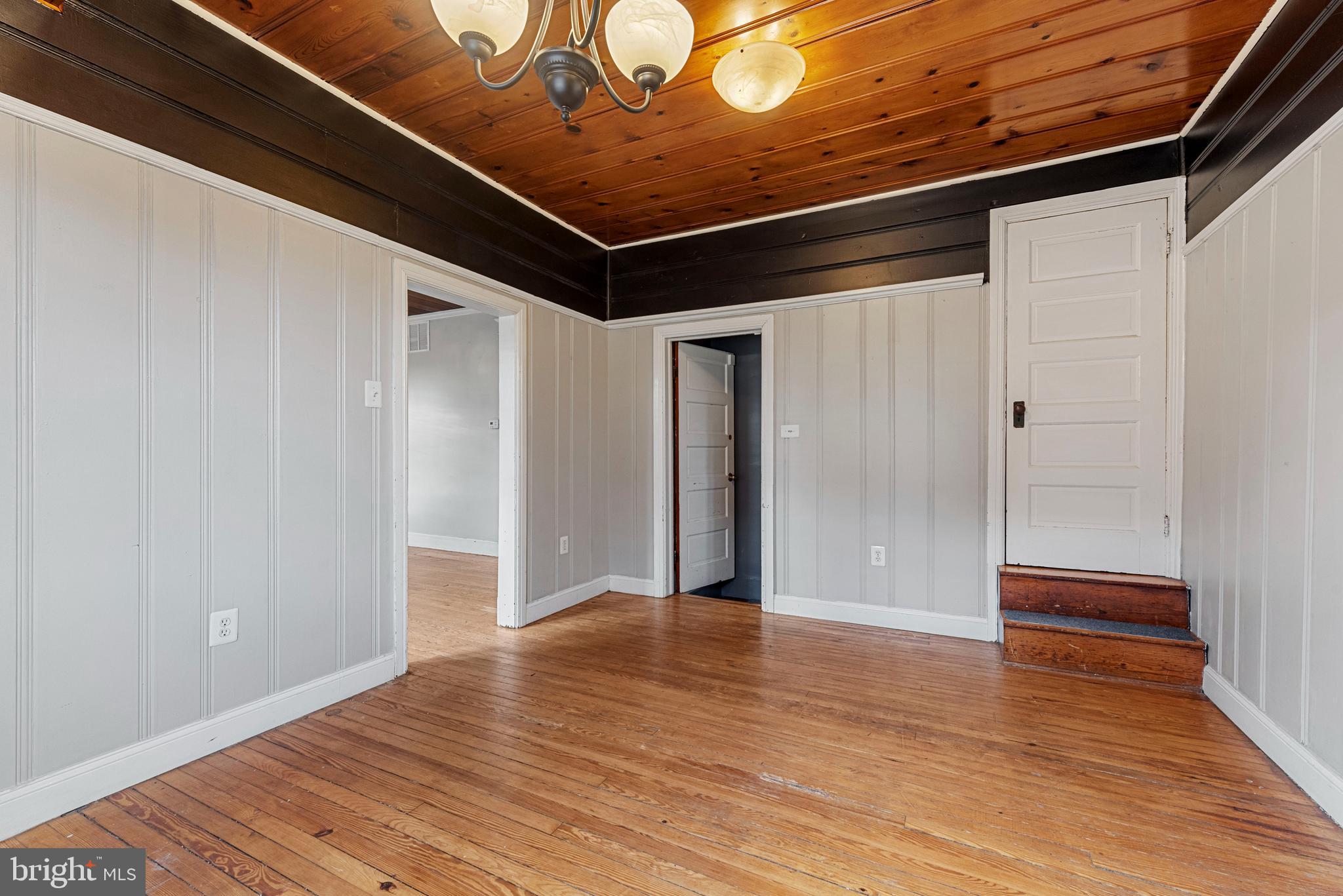 5507 Plymouth Road Baltimore, MD 21214 - Photo 10 of 54 Gallery Image 10