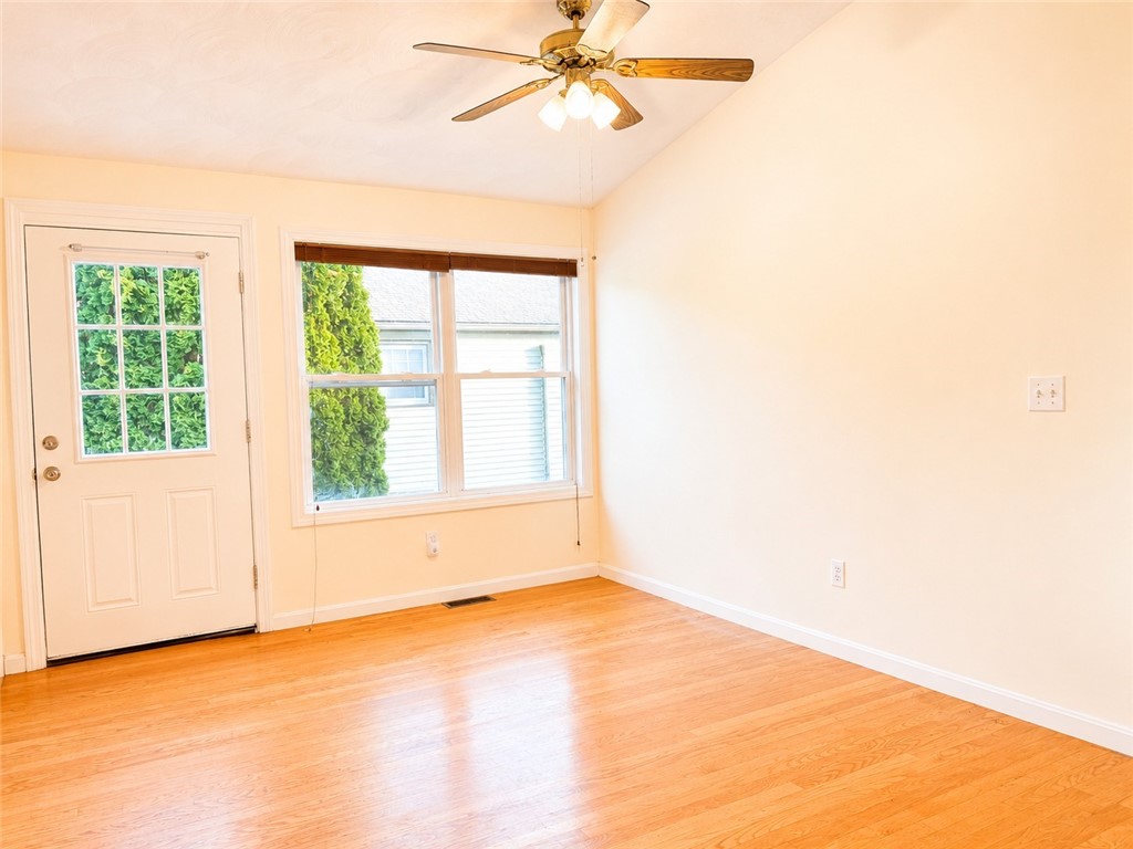 285 St Louis Avenue Woonsocket, RI 02895 - Photo 13 of 50