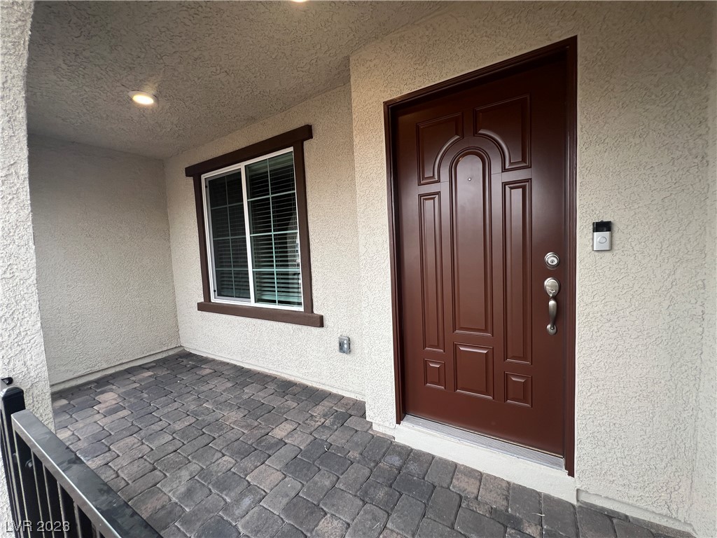 849 Watford Place Henderson, NV 89011 - Photo 2 of 21