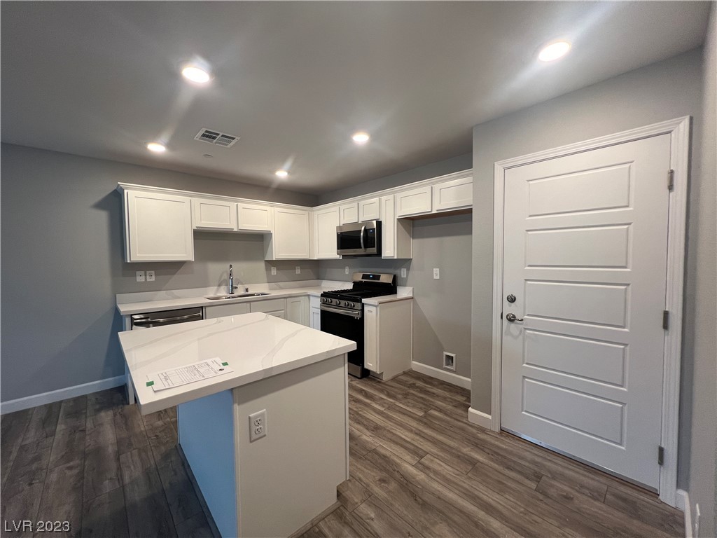 849 Watford Place Henderson, NV 89011 - Photo 7 of 21