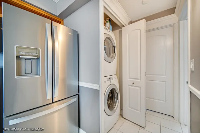 $199,999 | 5359 Edison Avenue, Unit 3S, Oak Lawn, IL 60453