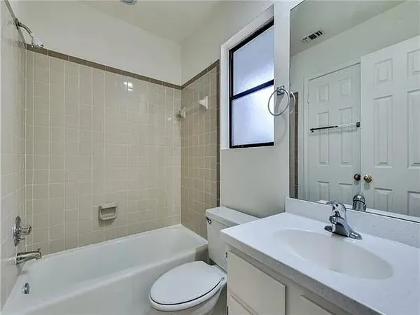 $2,650 | 312 Sailmaster Street, Lakeway, TX 78734