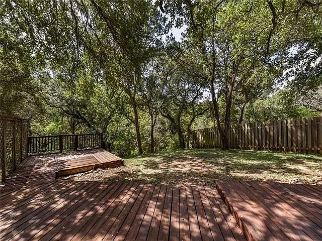 312 Sailmaster Street Lakeway, TX 78734 - Photo 14 of 16