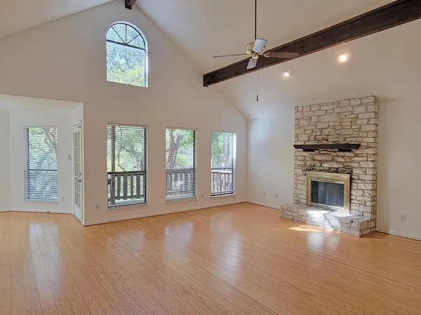 $2,650 | 312 Sailmaster Street, Lakeway, TX 78734