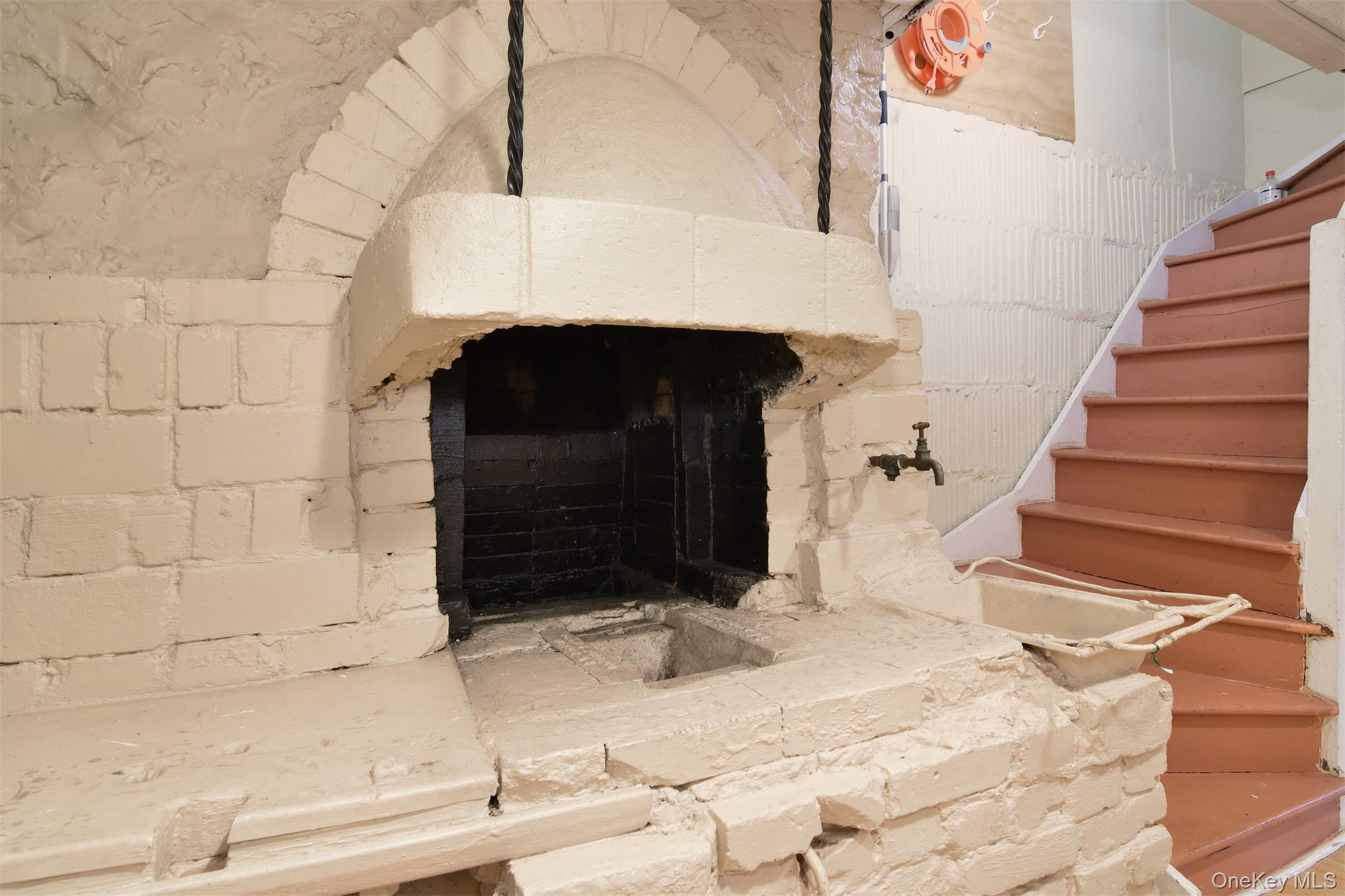 73 Kensington Road Bronxville, NY 10708 - Photo 24 of 33