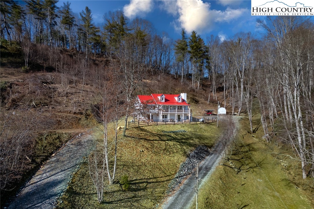 283 Deer Ridge Road Crumpler, NC 28617 - Photo 7 of 40