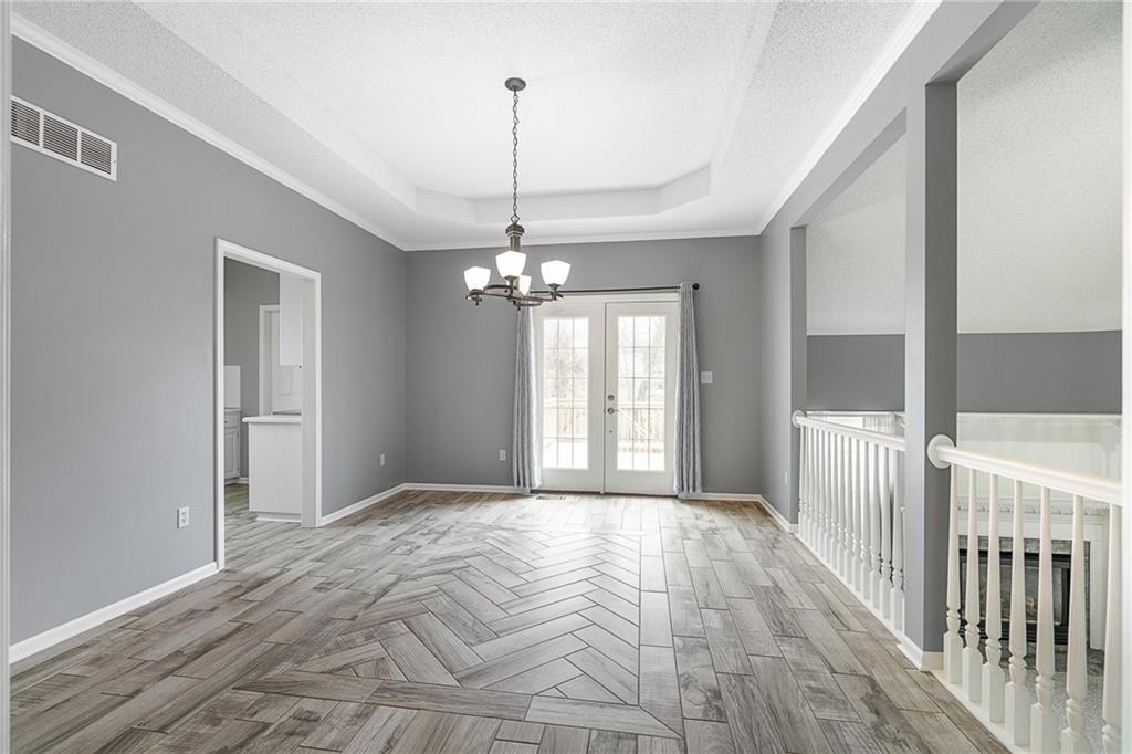 5217 South Powell Avenue Blue Springs, MO 64015 - Photo 14 of 35