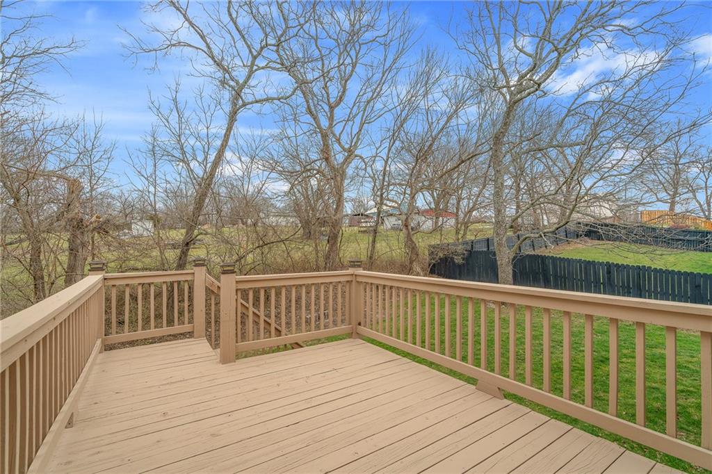 5217 South Powell Avenue Blue Springs, MO 64015 - Photo 31 of 35