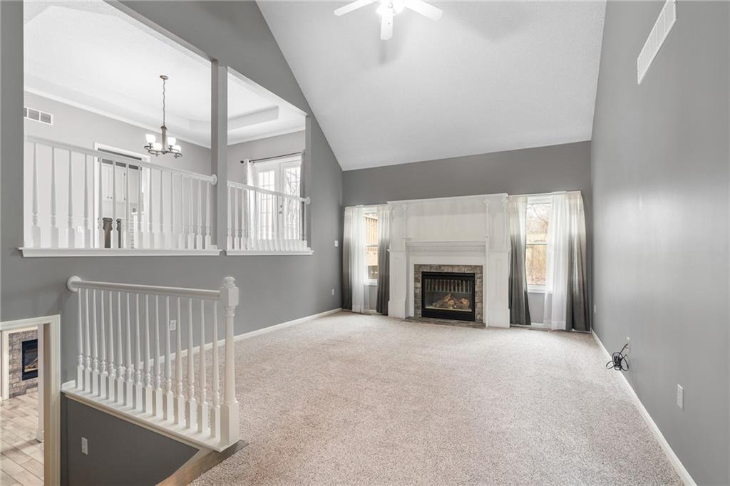 5217 South Powell Avenue Blue Springs, MO 64015 - Photo 4 of 35