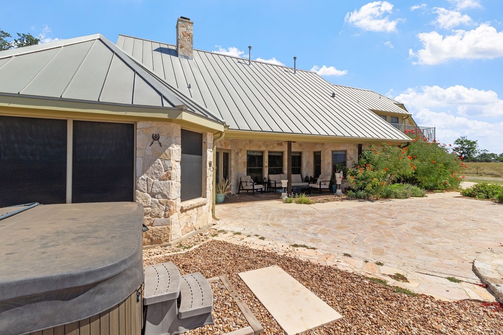 647 Funf Kinder Road Fredericksburg, TX 78624 - Photo 16 of 100