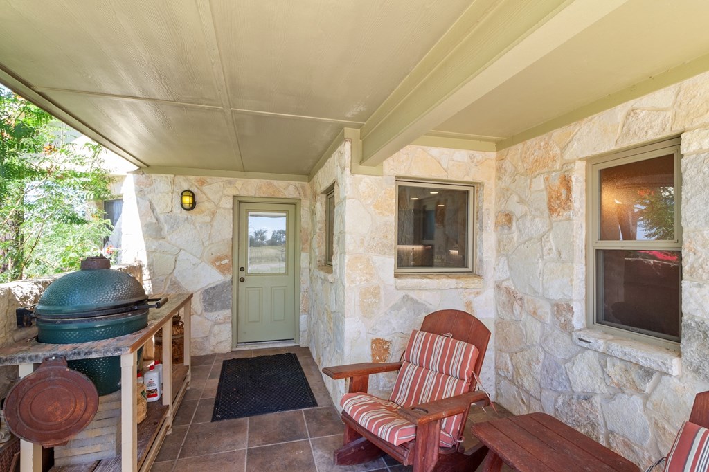 647 Funf Kinder Road Fredericksburg, TX 78624 - Photo 21 of 100
