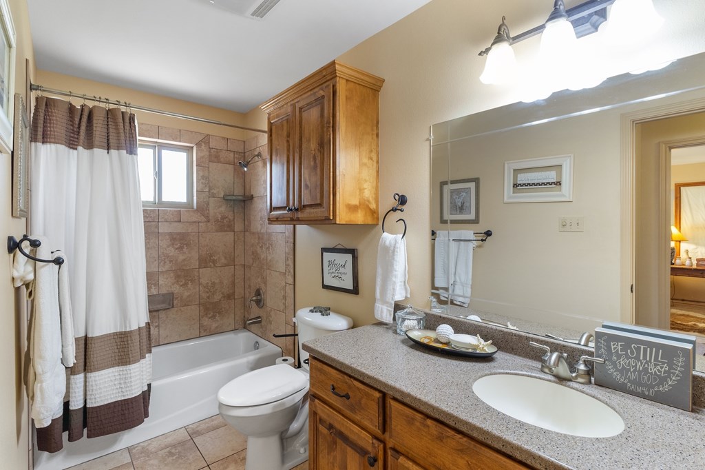 647 Funf Kinder Road Fredericksburg, TX 78624 - Photo 57 of 100