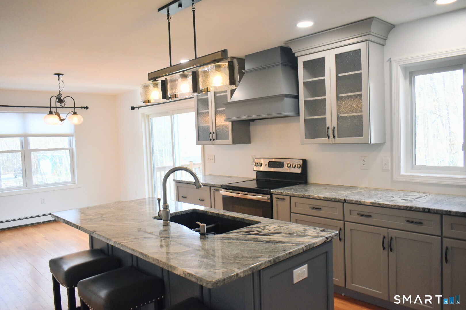 1649 Center Groton Road Ledyard, CT 06339 - Photo 5 of 18