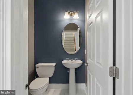 $899,000 | 406 Regatta Drive, Philadelphia, PA 19146