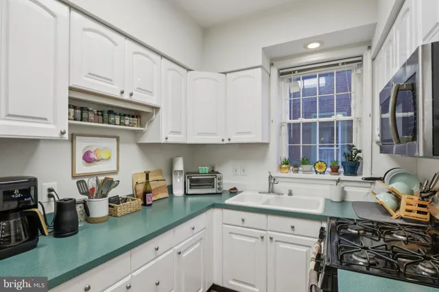 $625,000 | 812 South St Bernard Street, Philadelphia, PA 19143