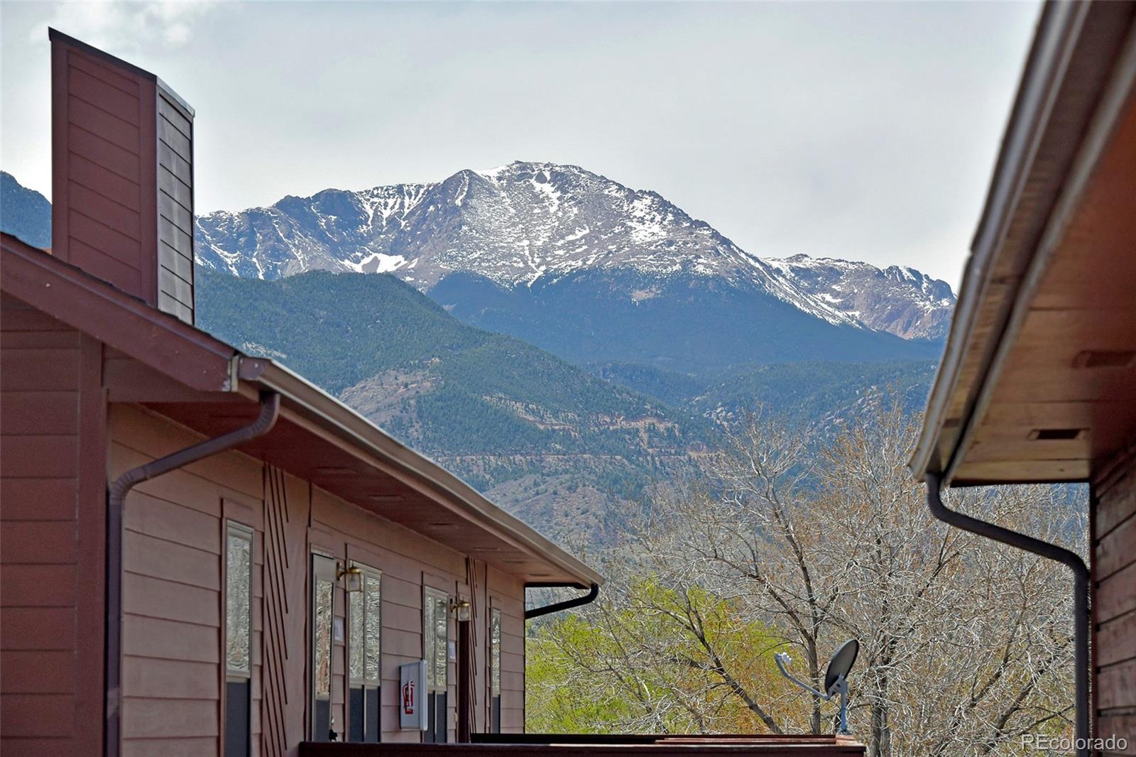 2242 Stepping Stones Way Colorado Springs, CO 80904 - Photo 2 of 22