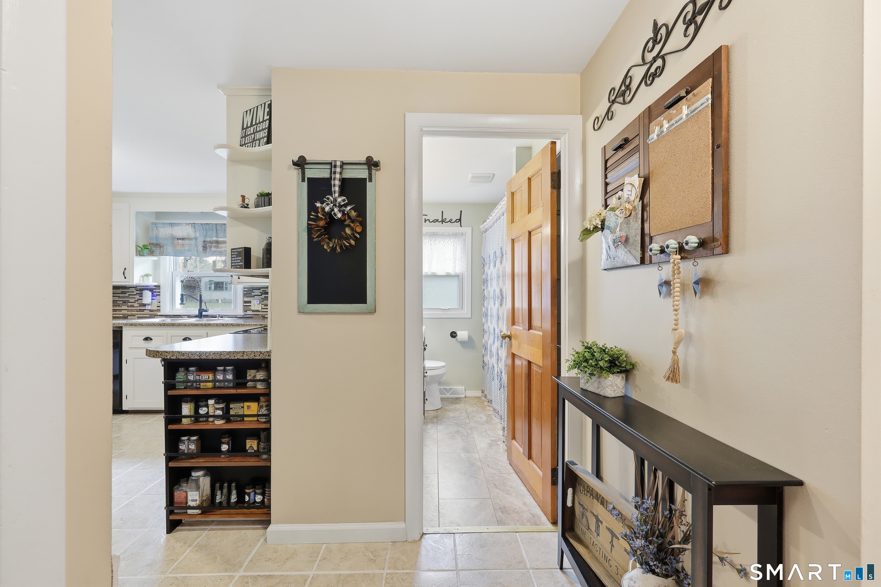 23 Ellis Street Windsor Locks, CT 06096 - Photo 14 of 34