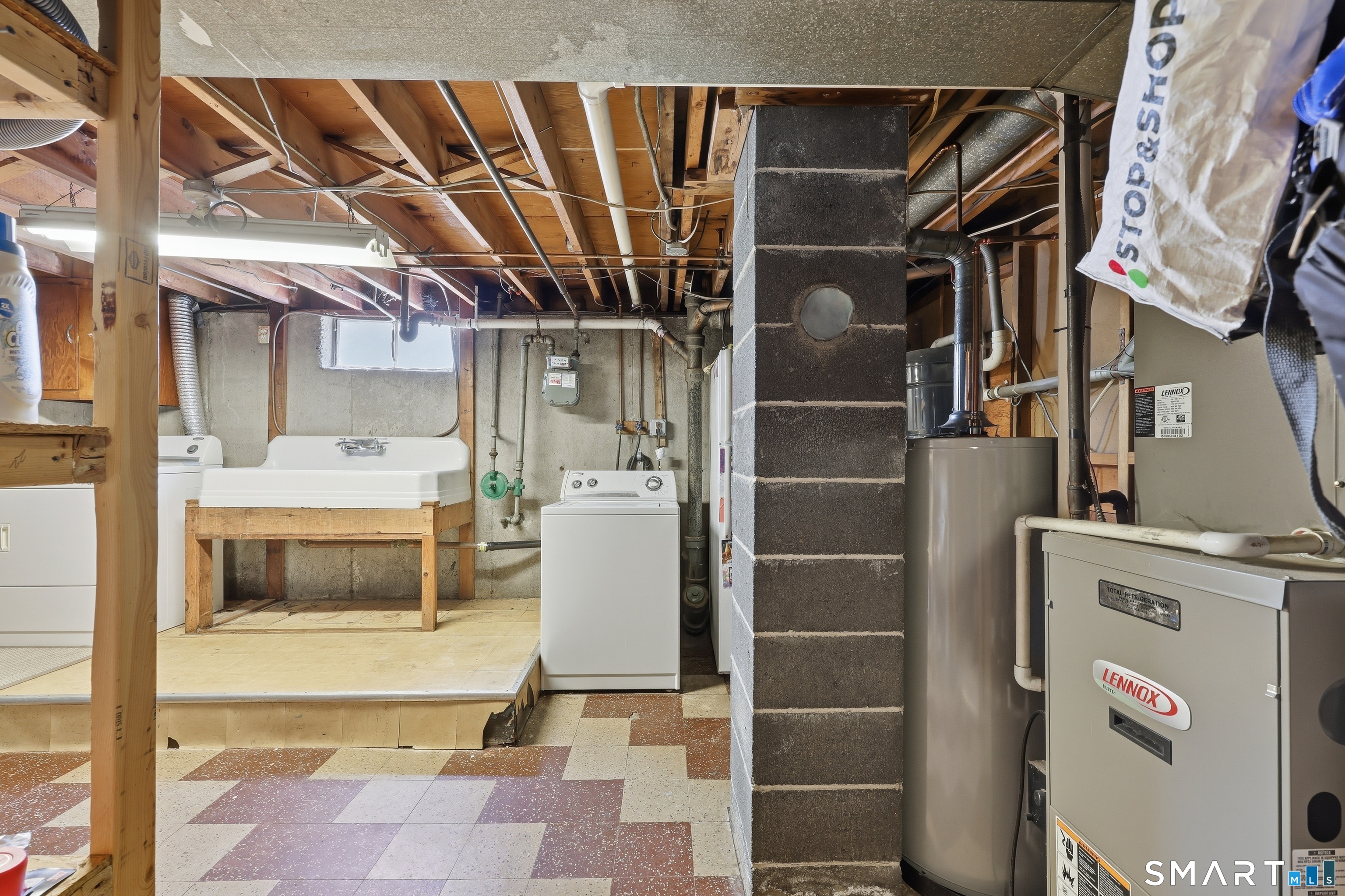 23 Ellis Street Windsor Locks, CT 06096 - Photo 31 of 34