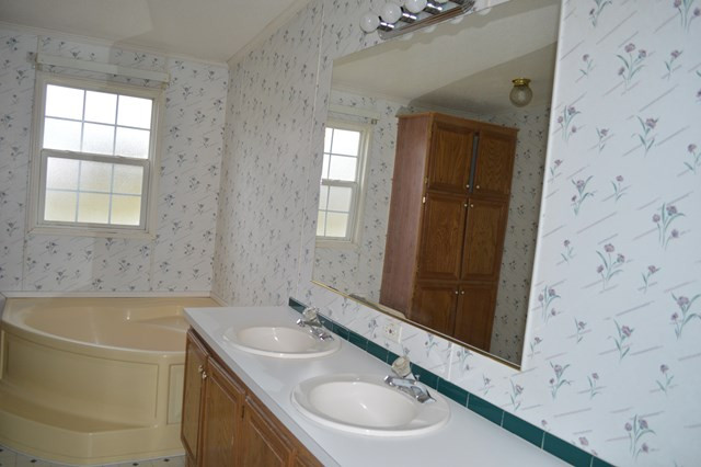 337 Clayton Road Princeton, NC 27569 - Photo 3 of 13 Gallery Image 3