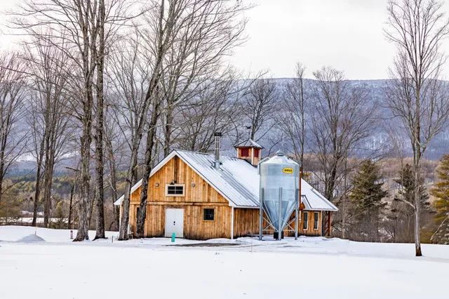 $849,000 | 40 Jameson Flats, Unit D, Manchester Center, VT 05255