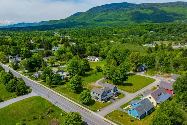 $795,000 | 58 Jameson Flats, Unit D, Manchester Center, VT 05255