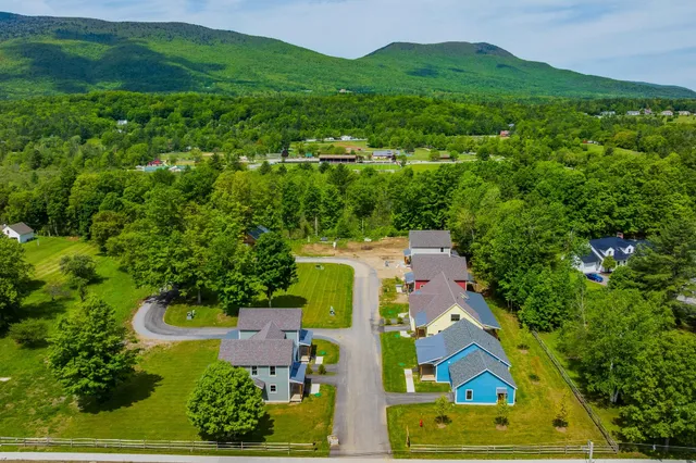 $849,000 | 40 Jameson Flats, Unit D, Manchester Center, VT 05255