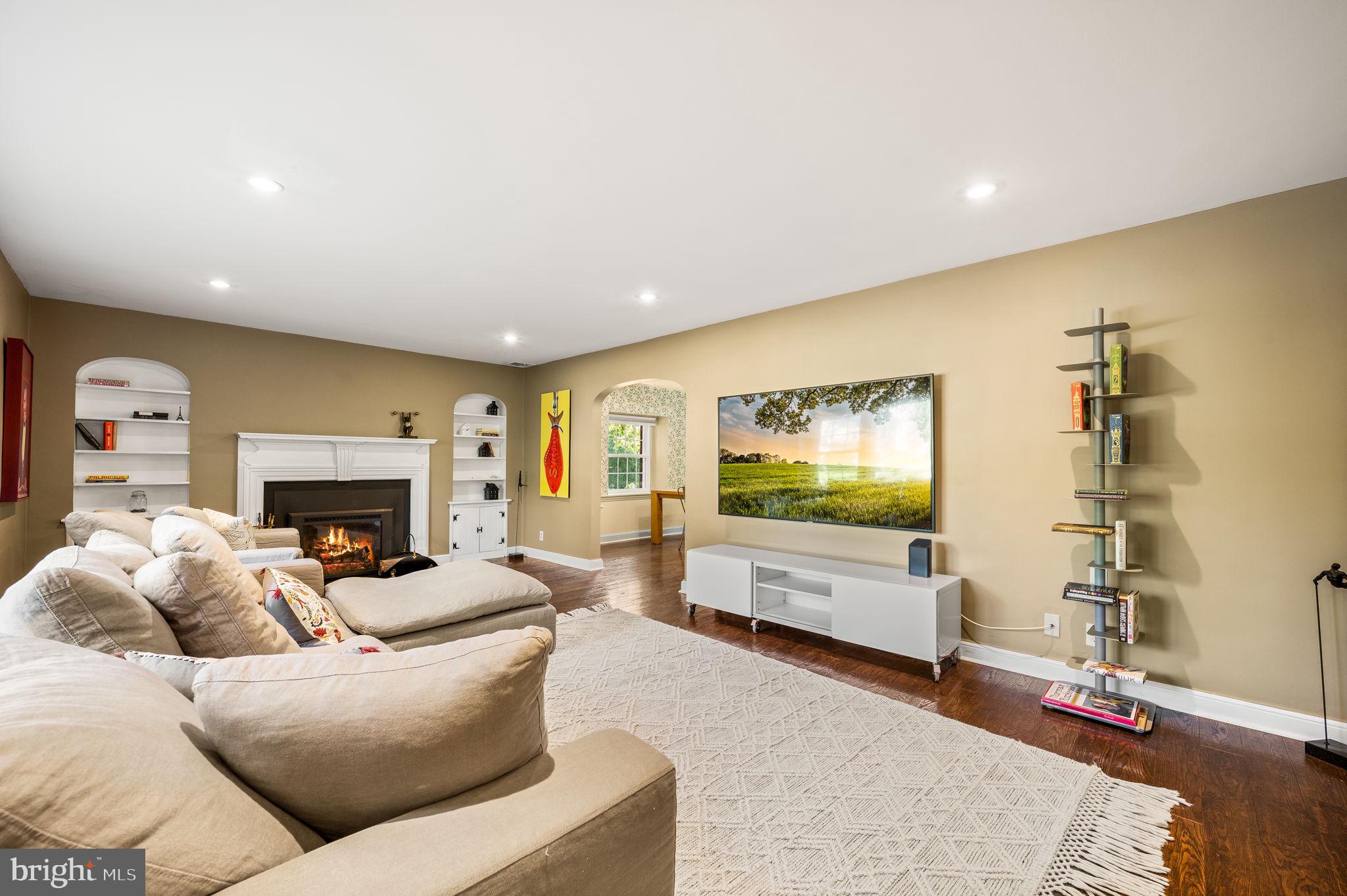 100 Old Forest Road Wynnewood, PA 19096 - Photo 4 of 35 Living Room