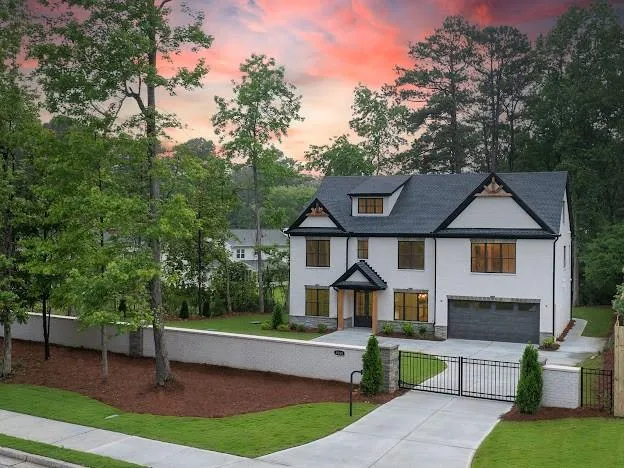 $1,475,000 | 4955 Chamblee Dunwoody Road, Dunwoody, GA 30338