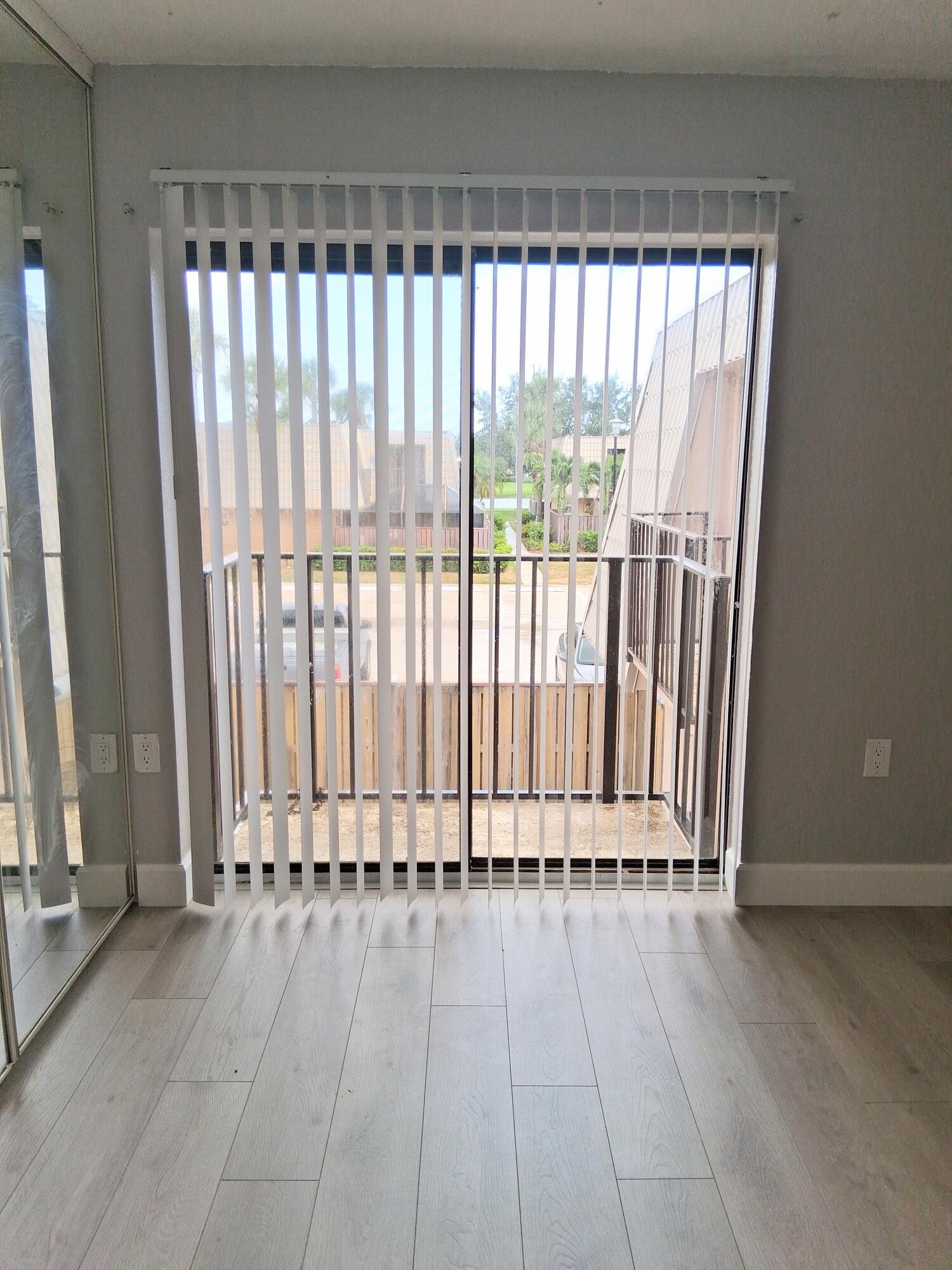 6221 62nd Way West Palm Beach, FL 33409 - Photo 11 of 19 1000002768