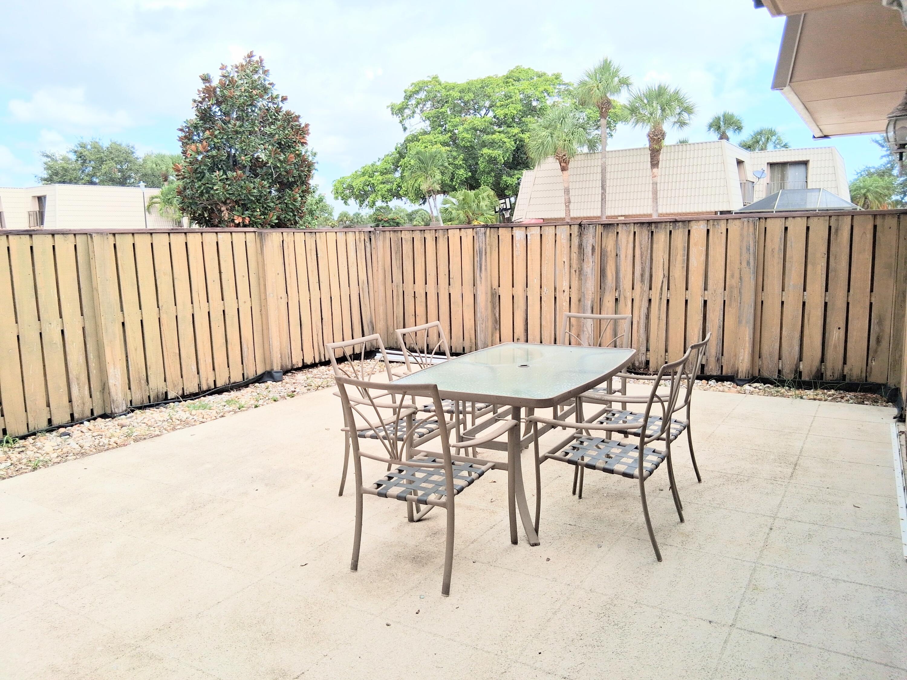 6221 62nd Way West Palm Beach, FL 33409 - Photo 13 of 19 1000002737