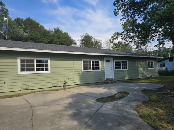 $340,000 | 40210 Millwood Road, Dunlap, CA 93621