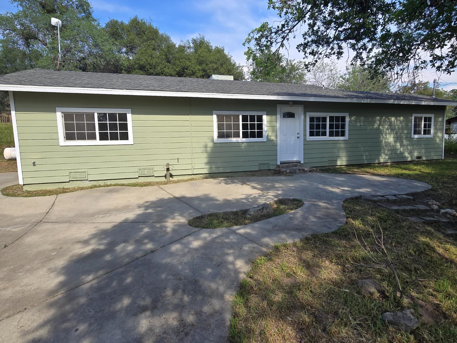 40210 Millwood Road Dunlap, CA 93621 - Photo 5 of 15