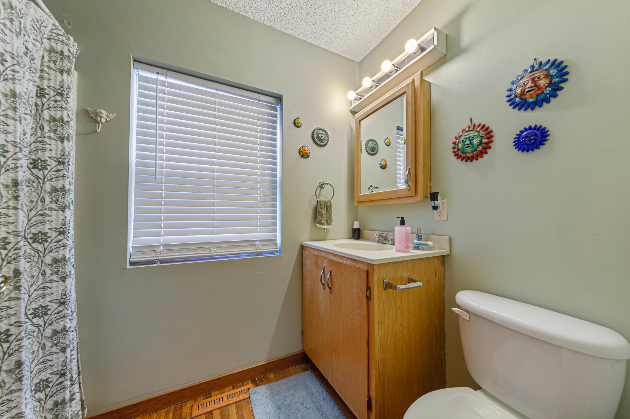 910 8th Avenue Southwest Austin, MN 55912 - Photo 14 of 24