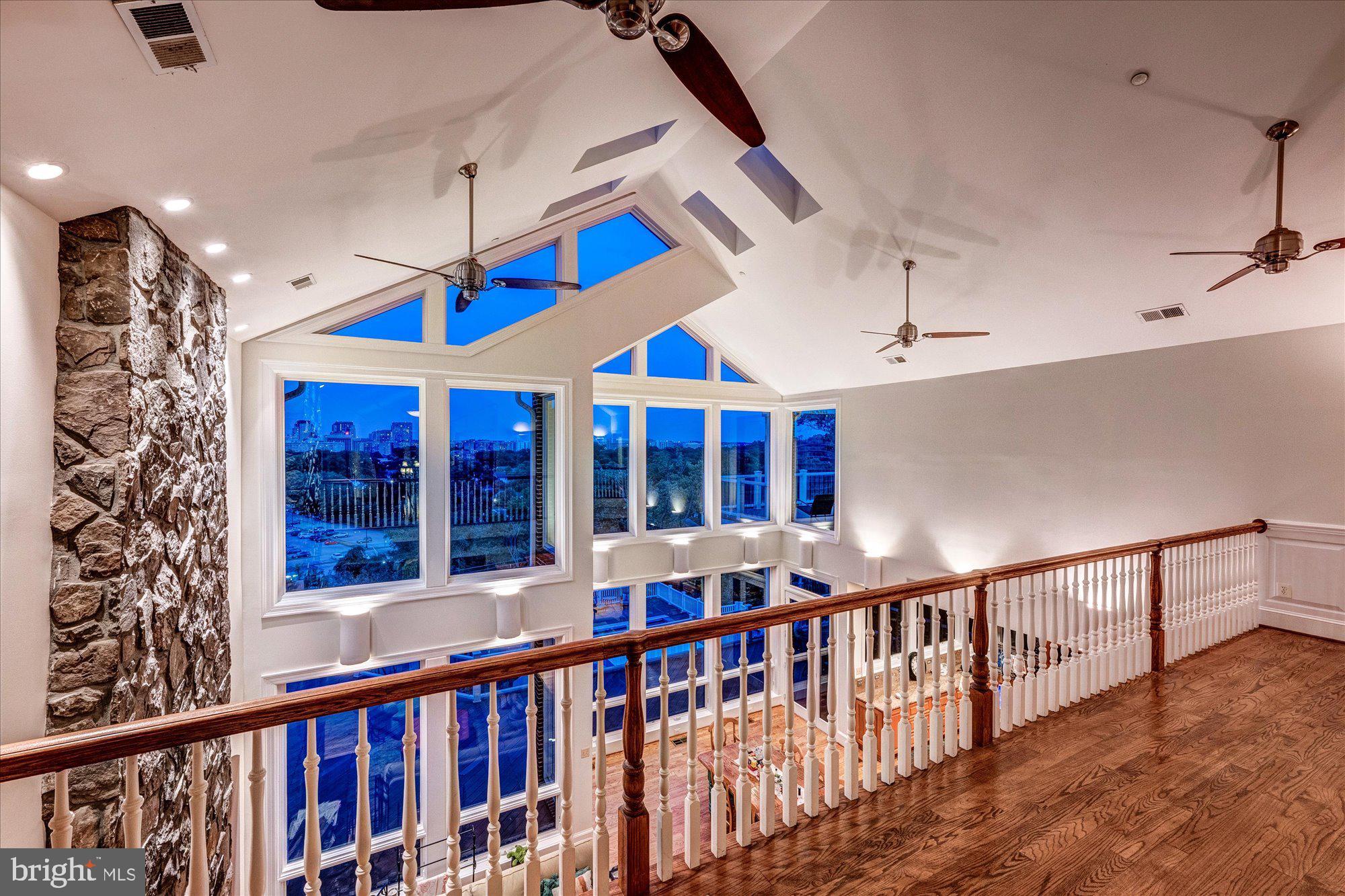 1701 South Arlington Ridge Road Arlington, VA 22202 - Photo 18 of 90 Vaulted FamilyRoom ceiling