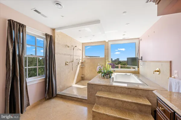 $2,950,000 | 1701 South Arlington Ridge Road, Arlington, VA 22202