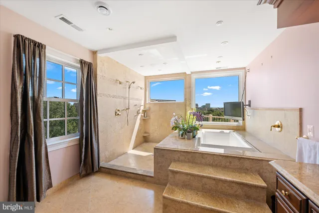 $3,495,000 | 1701 South Arlington Ridge Road, Arlington, VA 22202