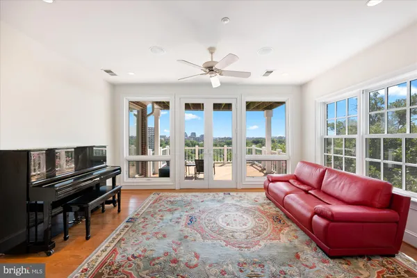 $2,950,000 | 1701 South Arlington Ridge Road, Arlington, VA 22202