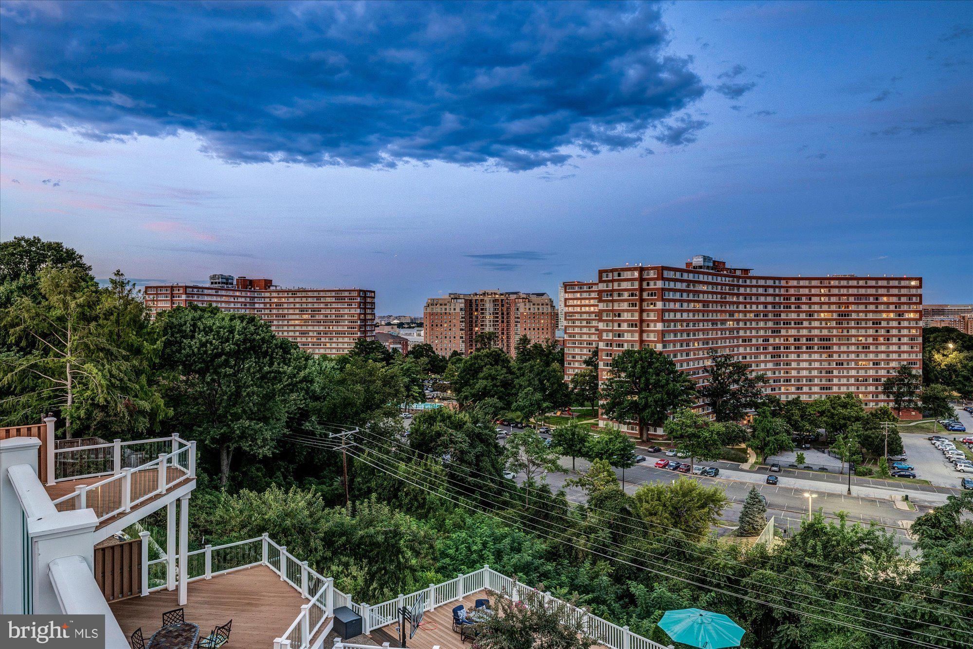1701 South Arlington Ridge Road Arlington, VA 22202 - Photo 70 of 90 View