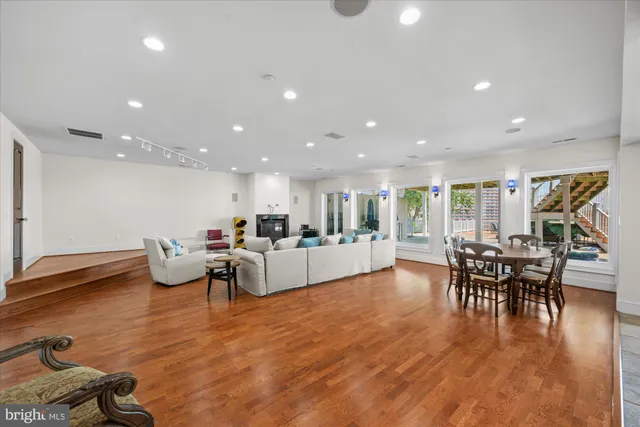 $3,495,000 | 1701 South Arlington Ridge Road, Arlington, VA 22202