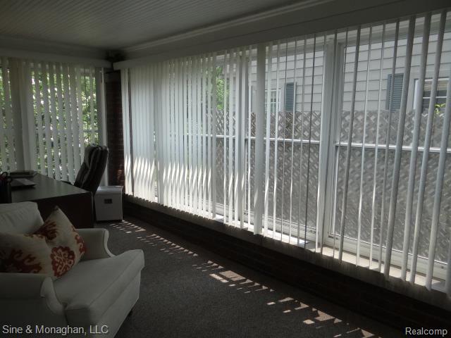 863 Barrington Road Grosse Pointe, MI 48230 - Photo 14 of 30 18 sun room 1.jpg