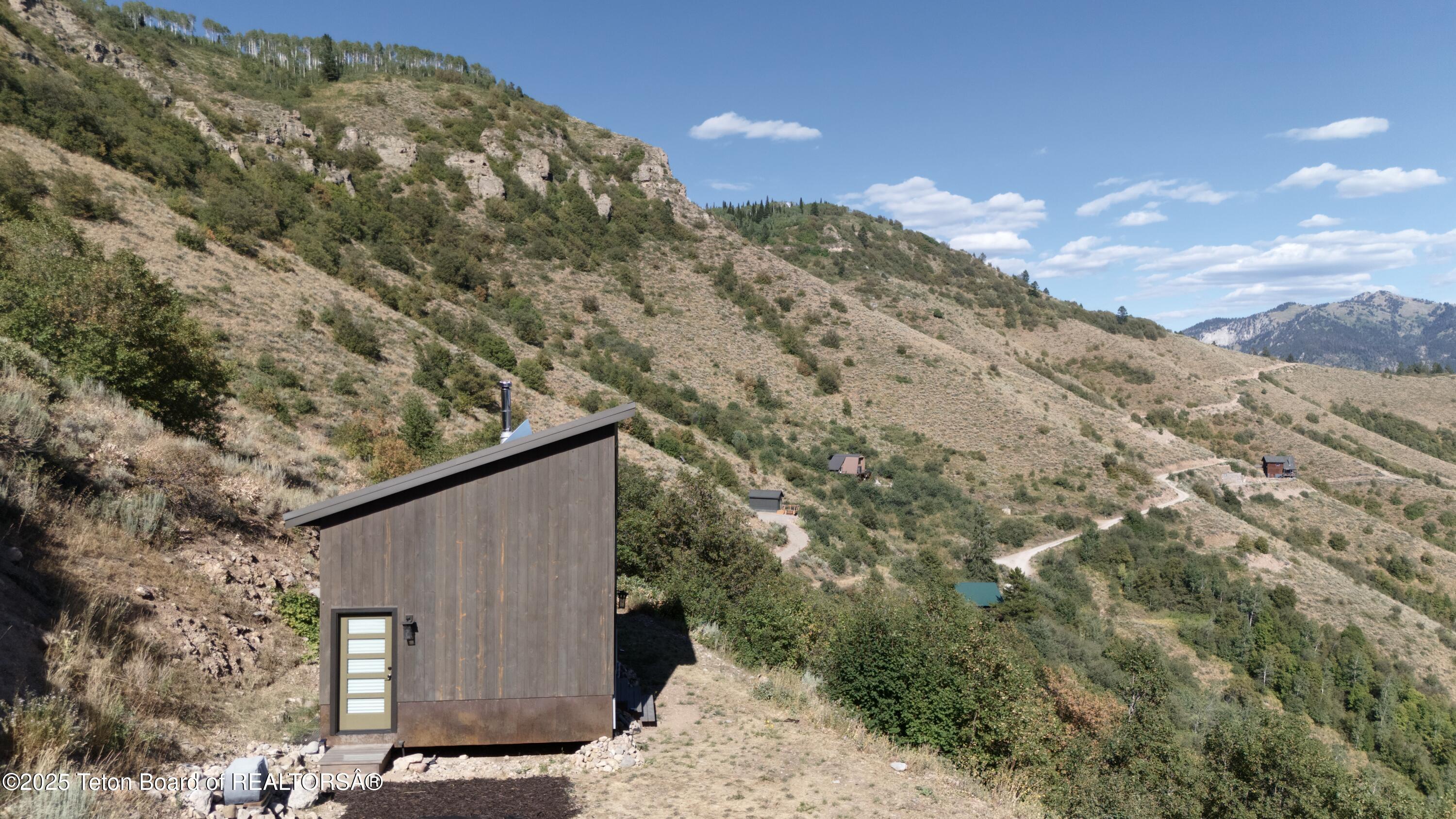 170 Maple Heights Road Irwin, ID 83428 - Photo 3 of 18 Side View