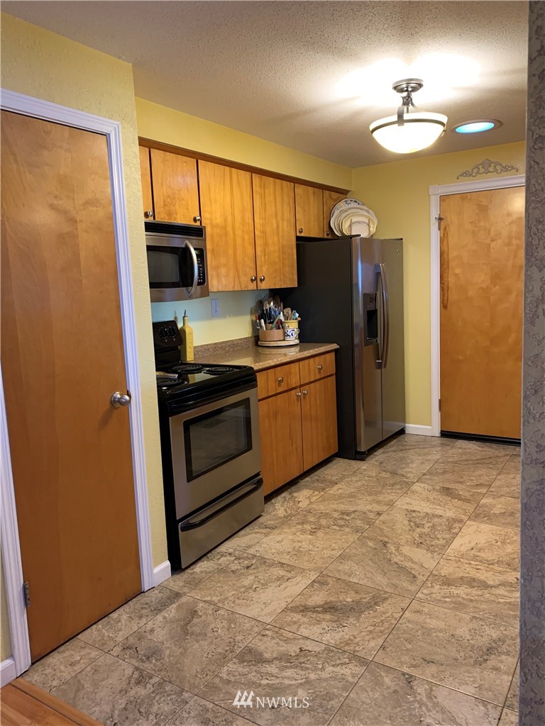 1661 North Wenas Road Selah, WA 98942 - Photo 8 of 26 Gallery Image 8