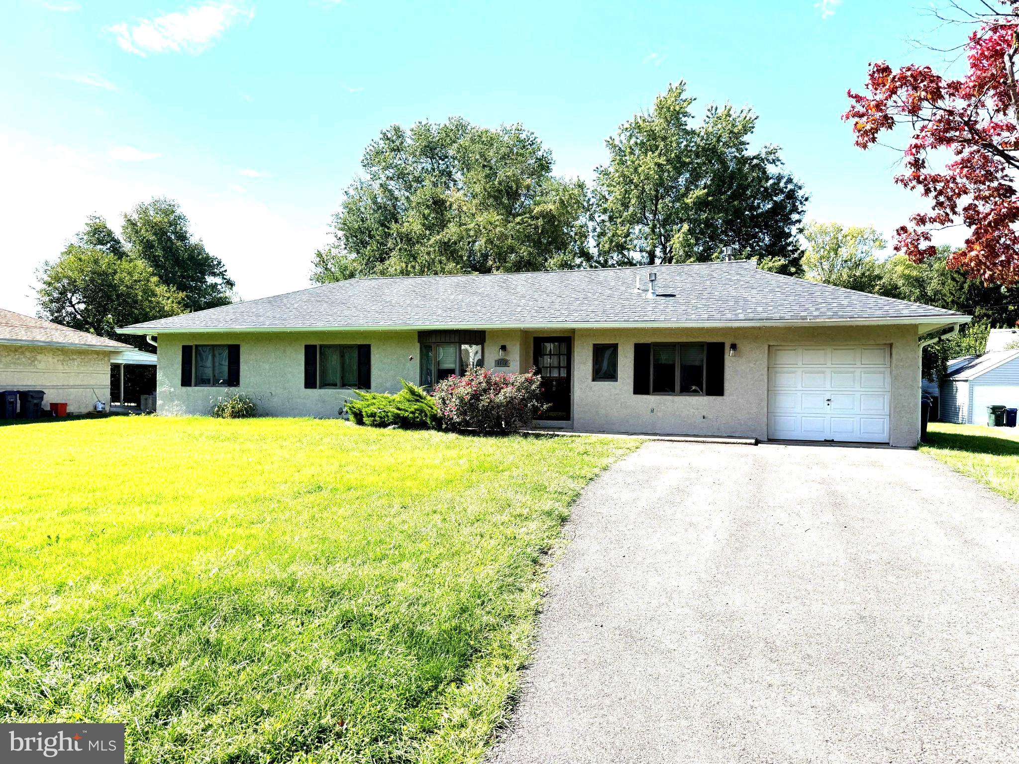 1142 Jericho Road Abington, PA 19001 - Photo 1 of 18 Gallery Image 1