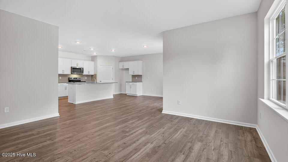 71 Hawksmoore Lane Lillington, NC 27546 - Photo 13 of 35 Living Room