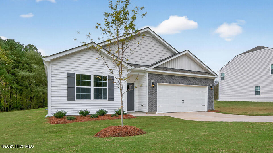 71 Hawksmoore Lane Lillington, NC 27546 - Photo 2 of 35 71 Hawksmoore Lane