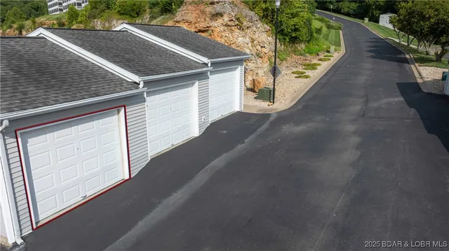 $525,000 | 22 Summer Pl Drive, Unit 2B, Camdenton, MO 65020