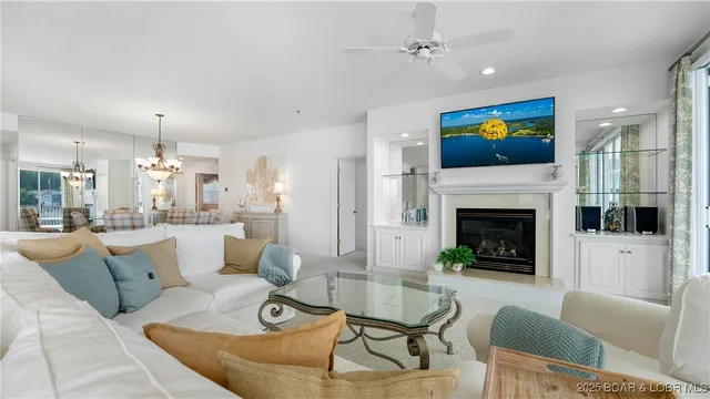 $525,000 | 22 Summer Pl Drive, Unit 2B, Camdenton, MO 65020