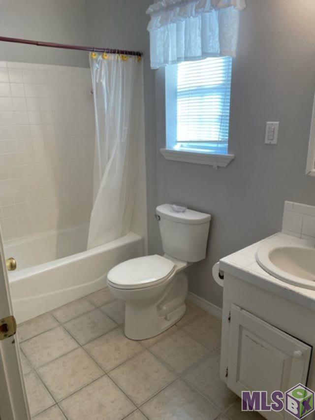 11082 Martin Lane Tickfaw, LA 70466 - Photo 11 of 12 Bathroom 1