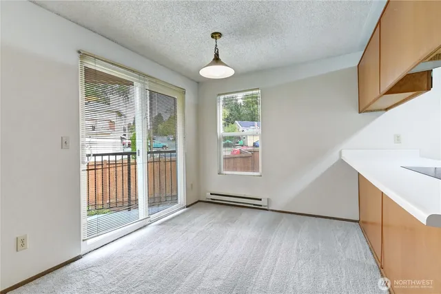 $300,000 | 19855 25th Avenue Northeast, Unit 206, Shoreline, WA 98155