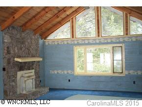 653 Spring Valley Street Mars Hill, NC 28754 - Photo 6 of 9 a view of entryway with a window